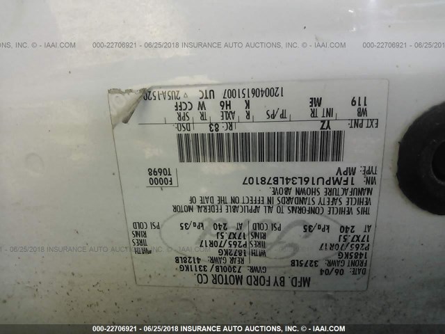 1FMPU16L34LB78107 - 2004 FORD EXPEDITION XLT WHITE photo 9