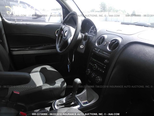 3GNBAADB8AS544724 - 2010 CHEVROLET HHR LS SILVER photo 5