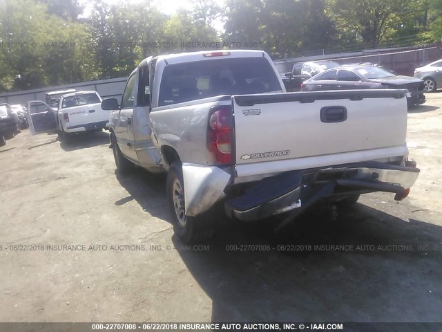 2GCEC13V061326159 - 2006 CHEVROLET SILVERADO C1500 SILVER photo 3