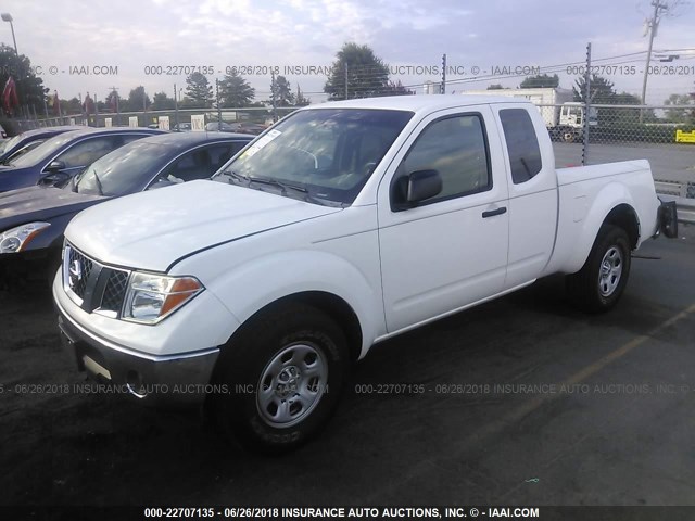 1N6BD06T28C409946 - 2008 NISSAN FRONTIER KING CAB XE/KING CAB SE WHITE photo 2