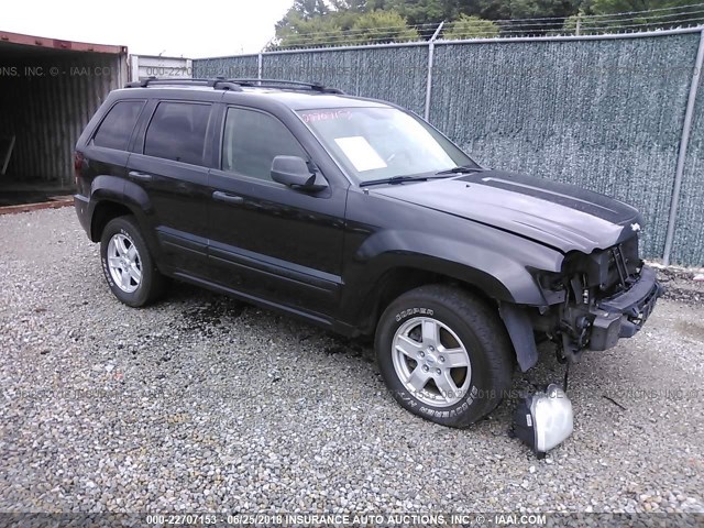 1J4HR48NX5C587761 - 2005 JEEP GRAND CHEROKEE LAREDO/COLUMBIA/FREEDOM 黑色 照片 1