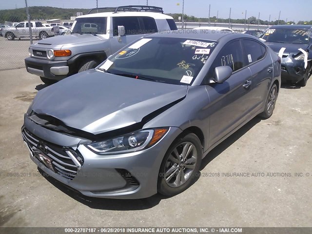 5NPD84LF7HH023517 - 2017 HYUNDAI ELANTRA SE/VALUE/LIMITED GRAY photo 2