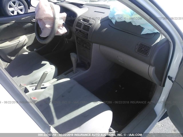 1NXBR12E8XZ139689 - 1999 TOYOTA COROLLA VE/CE/LE 白色 照片 5