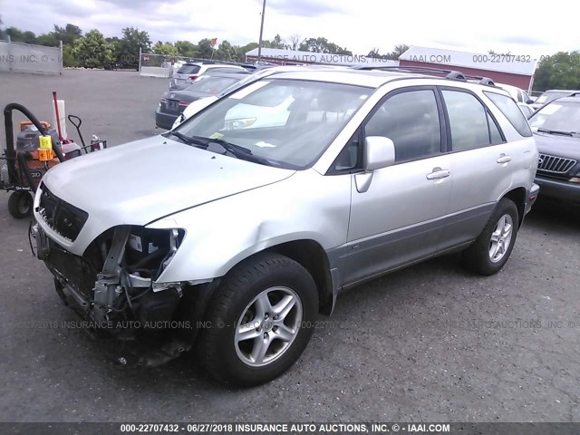 JTJHF10UX30299248 - 2003 LEXUS RX 300 SILVER photo 2