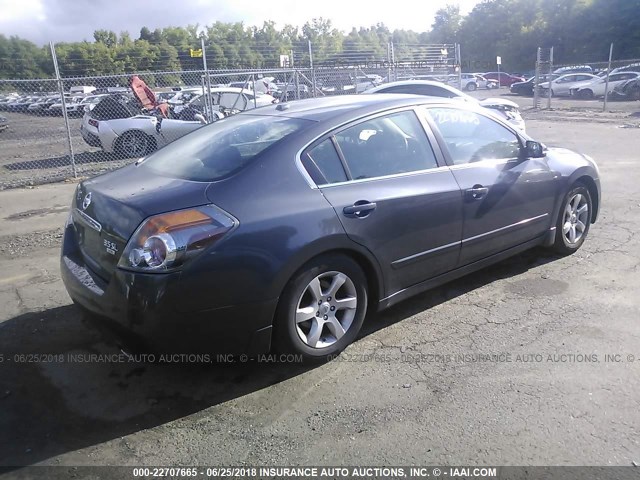 1N4BL21E18N403060 - 2008 NISSAN ALTIMA 3.5SE/3.5SL GRAY photo 4