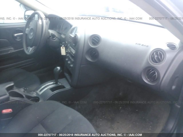 2G2WP552671147181 - 2007 PONTIAC GRAND PRIX SILVER photo 5