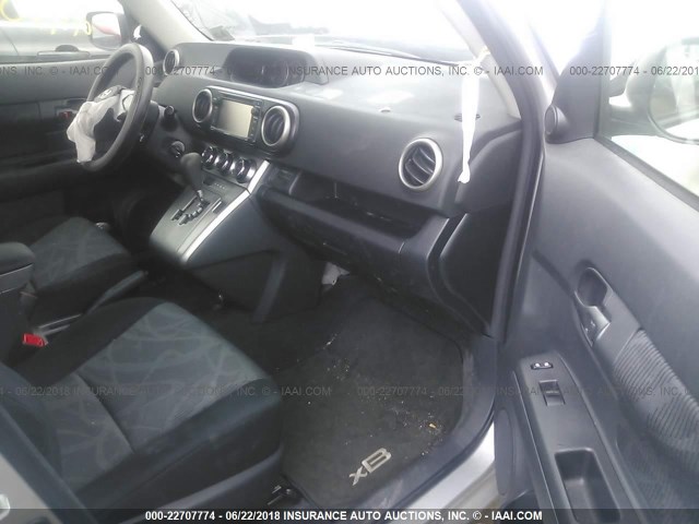 JTLZE4FE3FJ072899 - 2015 TOYOTA SCION XB Gümüş foto 5