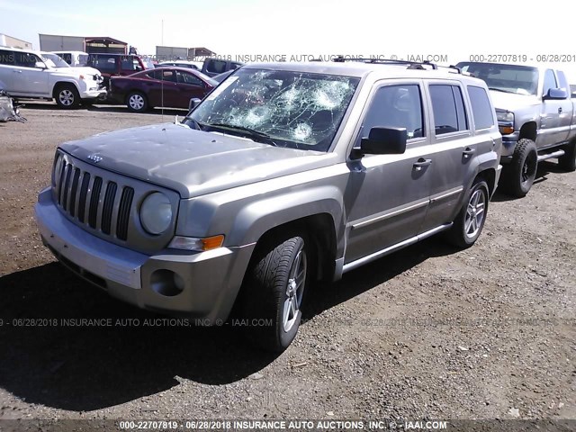 1J8FF48W37D291484 - 2007 JEEP PATRIOT LIMITED GOLD photo 2