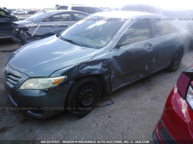 4T4BF3EK2AR003982 - 2010 TOYOTA CAMRY SE/LE/XLE 绿色 照片 2