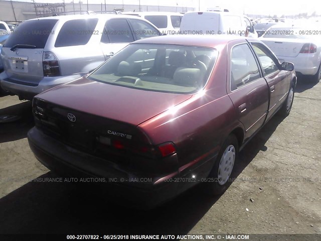 4T1BG22K0XU511320 - 1999 TOYOTA CAMRY CE/LE/XLE RED photo 4