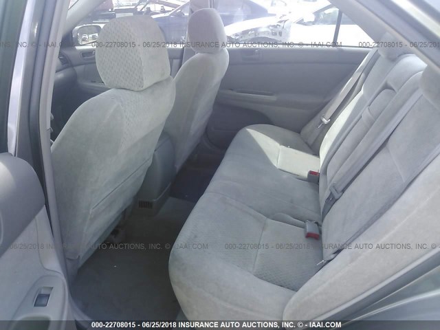 4T1BF32K73U547704 - 2003 TOYOTA CAMRY LE/XLE/SE ნაცრისფერი ფოტო 8