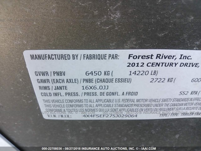 4X4FSEF275J029064 - 2005 FOREST RIVER OTHER  白色 照片 9