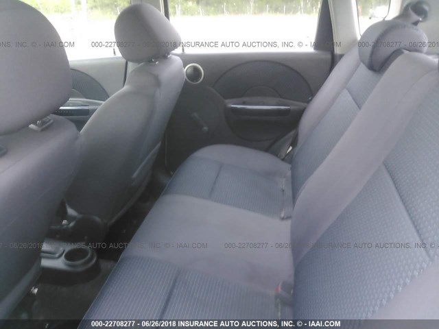 KL1TD66618B166955 - 2008 CHEVROLET AVEO LS WHITE photo 8