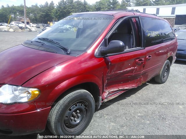 2A4GP44R36R608405 - 2006 CHRYSLER TOWN & COUNTRY LX RED photo 6