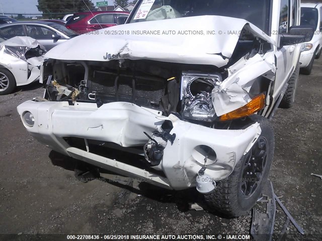 1J8HG48K59C541836 - 2009 JEEP COMMANDER SPORT Weiß Foto 6