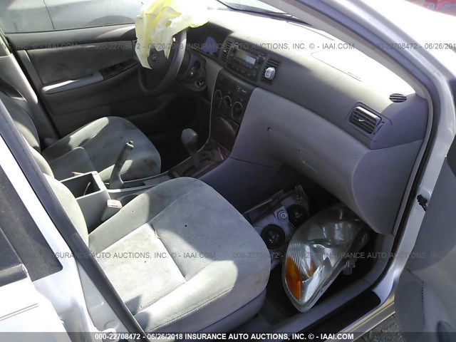 1NXBR32E05Z498432 - 2005 TOYOTA COROLLA CE/LE/S SILVER photo 5