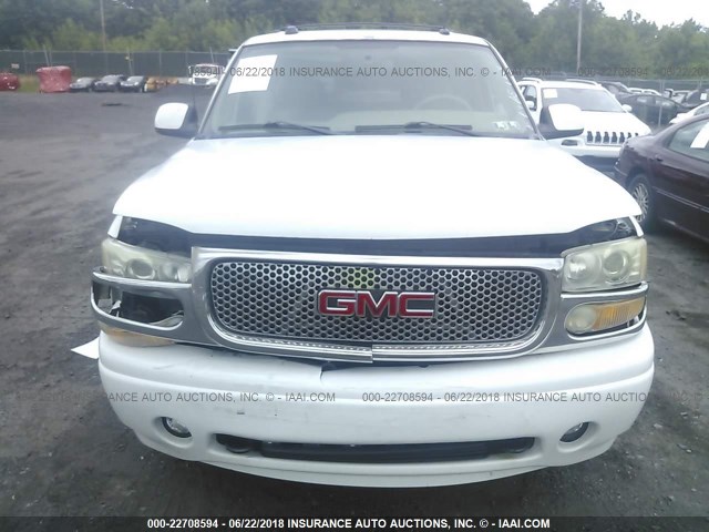 1GKEK63U24J142906 - 2004 GMC YUKON DENALI WHITE photo 6