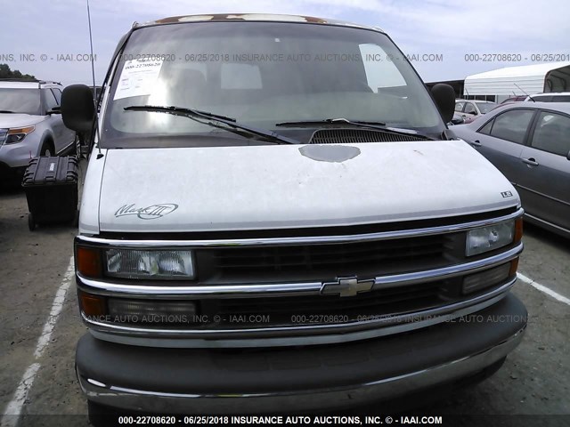 1GBFG15R1Y1103473 - 2000 CHEVROLET EXPRESS G1500  WHITE photo 6