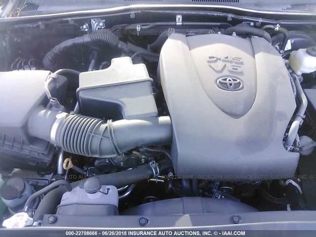 3TMDZ5BN2JM037532 - 2018 TOYOTA TACOMA DBL CAB/SR5/TRD SPORT/OR GRAY photo 10