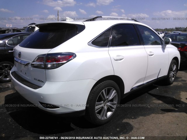 2T2BC1BA7FC004763 - 2015 LEXUS RX 450H WHITE photo 4