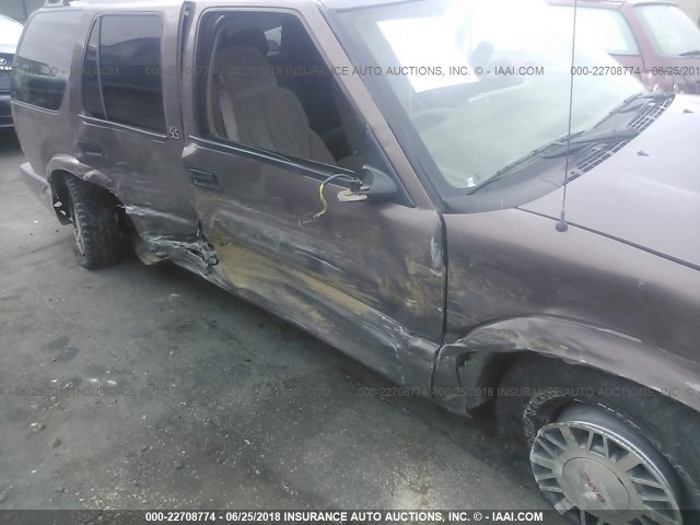 1GKDT13W9W2501646 - 1998 GMC JIMMY BROWN photo 6