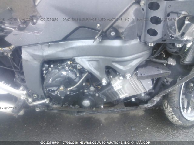 WB1053904AZV97587 - 2010 BMW K1300 GT GRAY photo 8