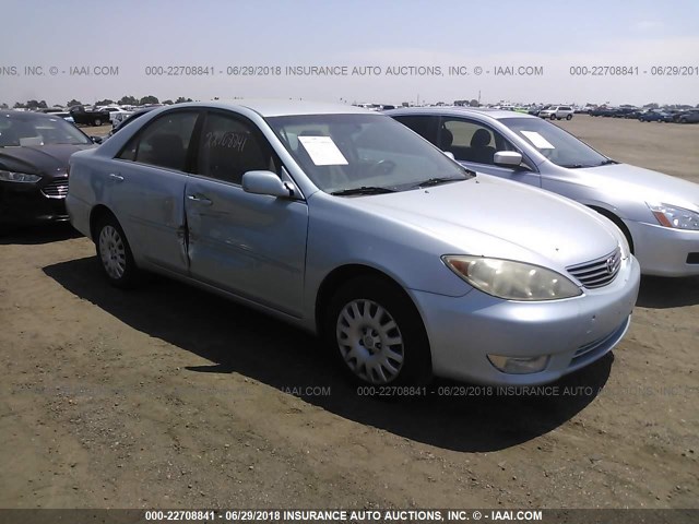 JTDBE32K063054724 - 2006 TOYOTA CAMRY LE/XLE 银色 照片 1