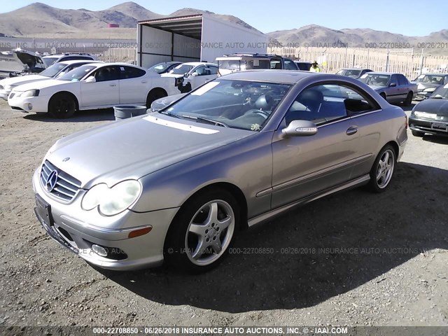 WDBTJ75JX3F016985 - 2003 MERCEDES-BENZ CLK 500 SILVER photo 2