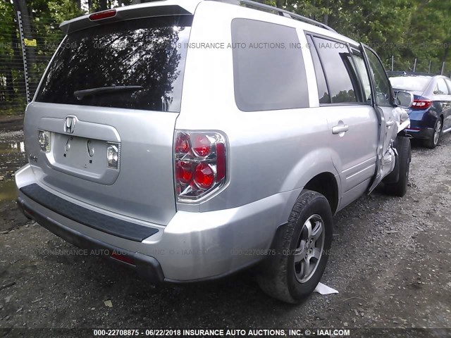 5FNYF28506B033149 - 2006 HONDA PILOT EX SILVER photo 4