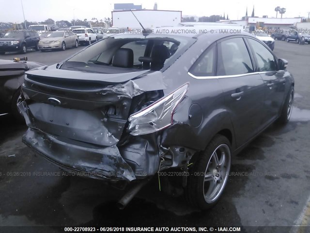 1FADP3J27DL348211 - 2013 FORD FOCUS TITANIUM GRAY photo 4