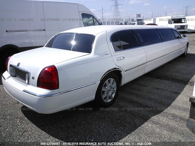 2L1FL8JW1BX764475 - 2011 LINCOLN TOWN CAR EXECUTIVE WHITE photo 4