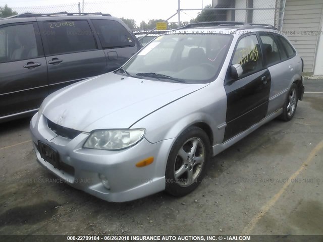 JM1BJ245021471750 - 2002 MAZDA PROTEGE PR5 SILVER photo 2