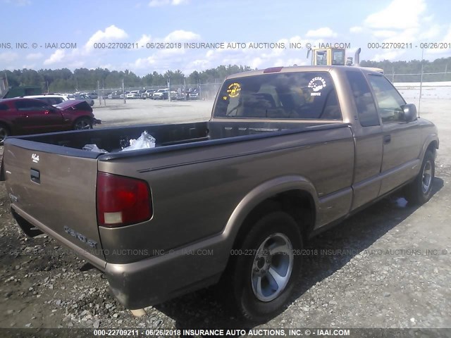 1GCCS19W128207988 - 2002 CHEVROLET S TRUCK S10 BROWN photo 4