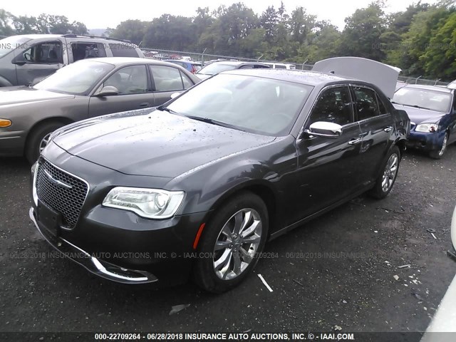 2C3CCAKG8GH304918 - 2016 CHRYSLER 300C GRAY photo 2