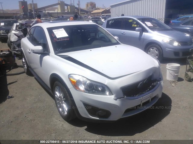 YV1672MK6B2203652 - 2011 VOLVO C30 T5 WHITE photo 1