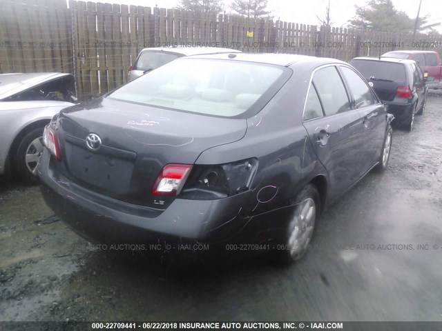 4T1BF3EK4AU101017 - 2010 TOYOTA CAMRY SE/LE/XLE 灰色 照片 4