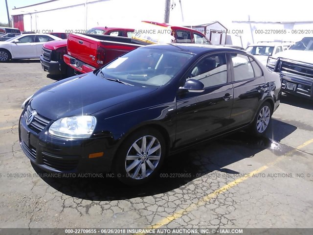 3VWRA7AJ5AM050828 - 2010 VOLKSWAGEN JETTA WOLFSBURG 黑色 照片 2
