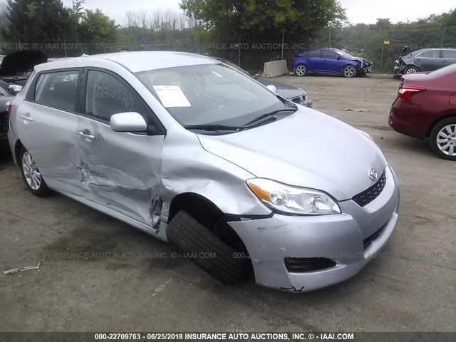 2T1KU4EE0AC279899 - 2010 TOYOTA COROLLA MATRIX  SILVER photo 1
