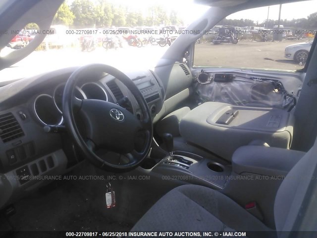 5TELU42N58Z545706 - 2008 TOYOTA TACOMA DOUBLE CAB ვერცხლისფერი ფოტო 5