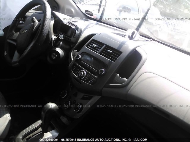 1G1JA5SH4C4202427 - 2012 CHEVROLET SONIC LS 红色 照片 5