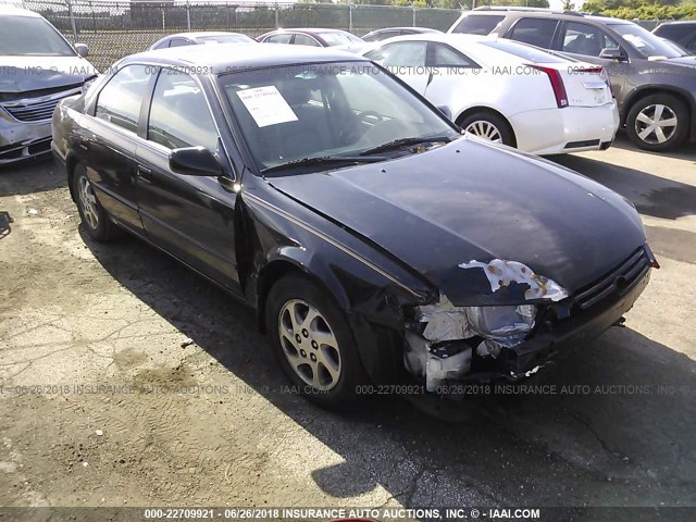 4T1BF28K9WU048165 - 1998 TOYOTA CAMRY CE/LE/XLE 黑色 照片 1