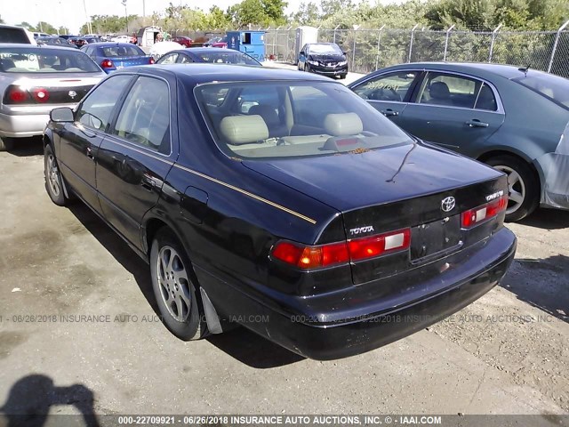 4T1BF28K9WU048165 - 1998 TOYOTA CAMRY CE/LE/XLE 黑色 照片 3