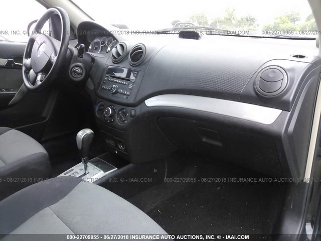 KL1TD6DE5AB110033 - 2010 CHEVROLET AVEO LS/LT 黑色 照片 5