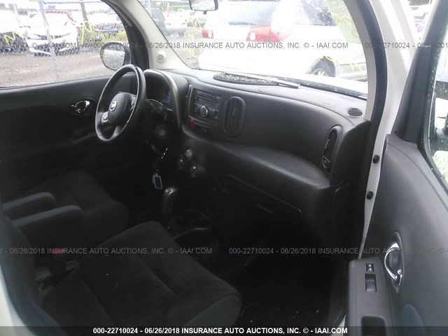 JN8AZ2KR4CT254576 - 2012 NISSAN CUBE S/SL/KROM WHITE photo 5