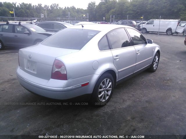 WVWMD63B64E080872 - 2004 VOLKSWAGEN PASSAT GL SILVER photo 4