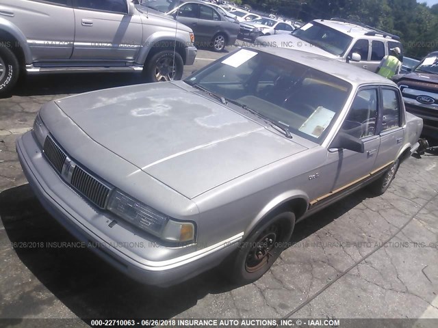 1G3AJ55MXT6366236 - 1996 OLDSMOBILE CIERA SL GRAY photo 2