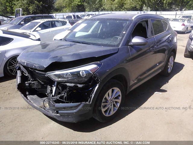 KM8J33A47HU252598 - 2017 HYUNDAI TUCSON LIMITED/SPORT AND ECO/SE GRAY photo 2
