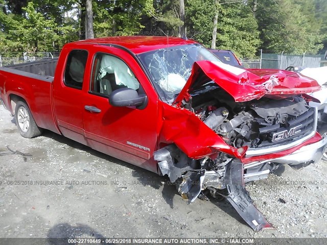 1GTR1VE08BZ418024 - 2011 GMC SIERRA C1500 SLE RED photo 1