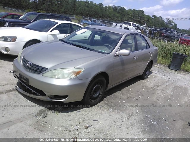 JTDBE30K530224172 - 2003 TOYOTA CAMRY LE/XLE Champagne photo 2