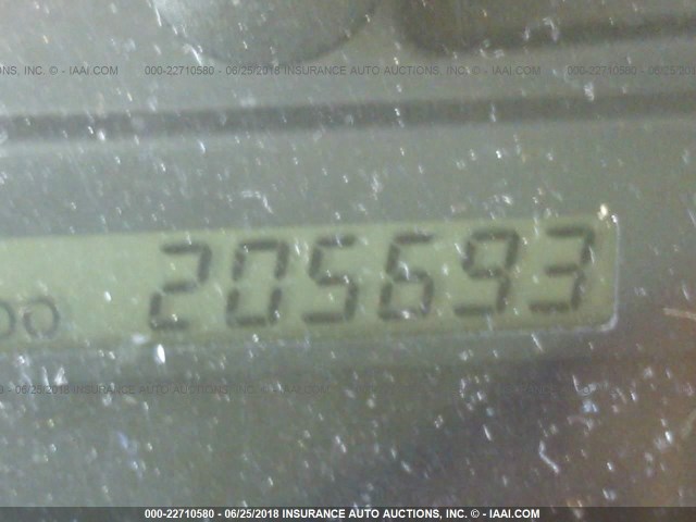 JTDBE30K530224172 - 2003 TOYOTA CAMRY LE/XLE Champagne photo 7